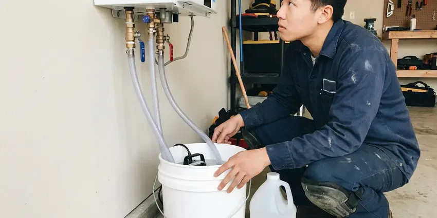 Tankless Water Heater Maintenance in Huntsville